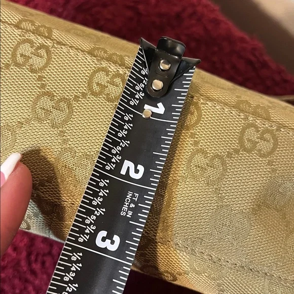 GUCCI authentic VINTAGE MONOGRAM HALF MOON MINI POUCHETTE BAG - Picture 9 of 17